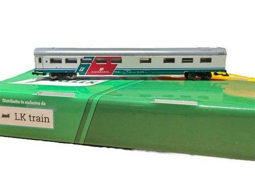 Train t083 carrozza self - train,
