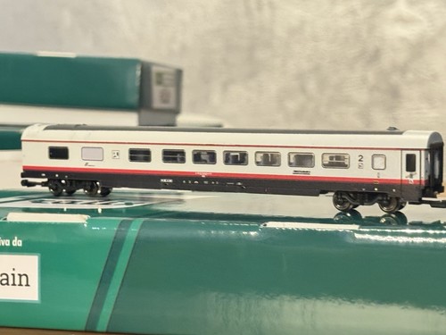 Train t132 carrozza - lk,